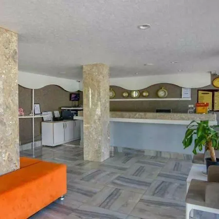 Hotel Clover Magic Altinkum Park